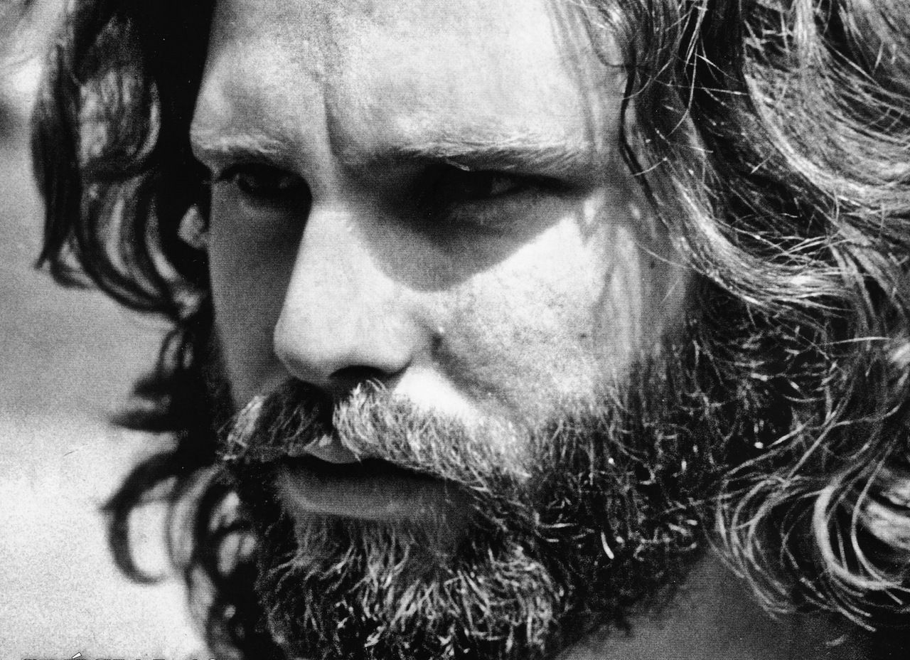 Jim Morrison: 45 anni fa la morte del carismatico leader dei Doors