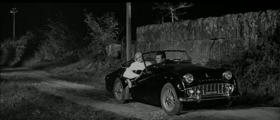 Acquista auto d'epoca e scopre che è quella de "La Dolce Vita" di Fellini