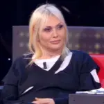 Anna Oxa lascerà Italia? Si sente in pericolo