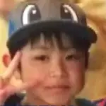 Giappone, ritrovato bimbo lasciato nel bosco dai genitori: sopravvissuto con acqua