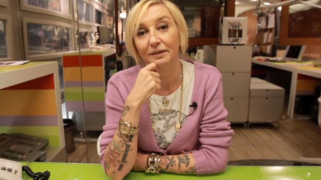 Quando Guidi, Guida e Basta: La Pina sostiene campagna Anas