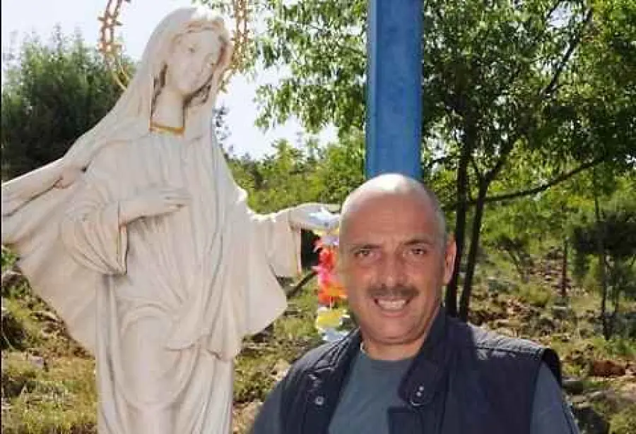 Paolo Brosio vede la Madonna a Medjugorje: post su Facebook