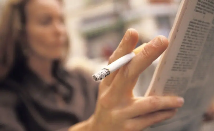 Fumare in gravidanza provoca schizofrenia bebè