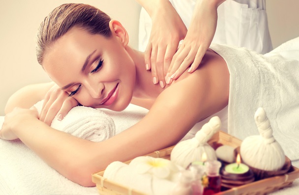 Il benessere garantito dai massaggi rilassanti: vantaggi per il corpo e per la mente