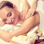 Il benessere garantito dai massaggi rilassanti: vantaggi per il corpo e per la mente