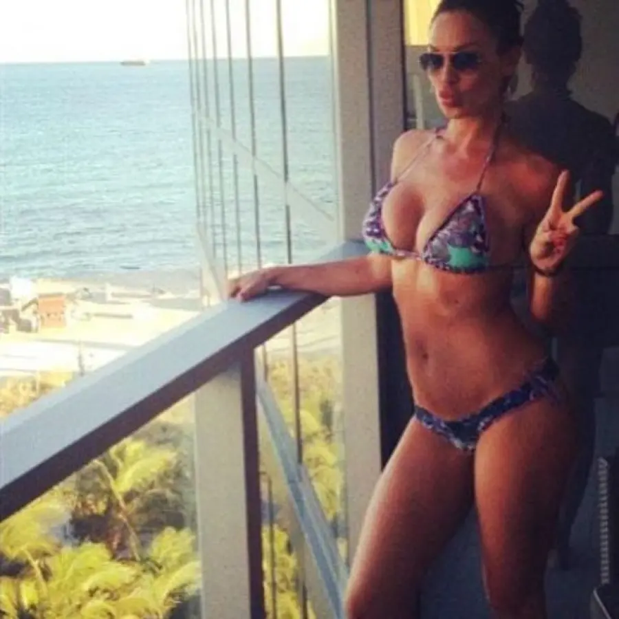 Nicole Minetti, bikini 'piccante' su Instagram