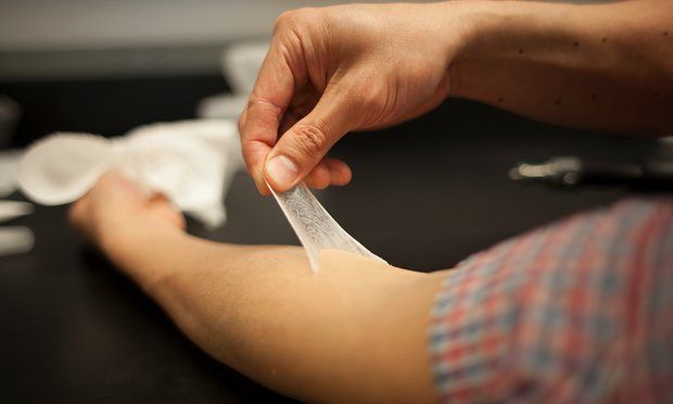 Rughe addio con pellicola che non fa invecchiare