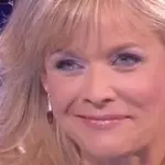 L'ultima Intervista di Karina Huff a Domenica Live nel 2013, una lunga lotta contro il cancro