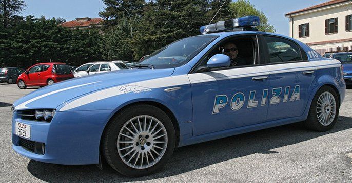 Gioco online: sbaglia mossa, cinese rinchiusa in camera