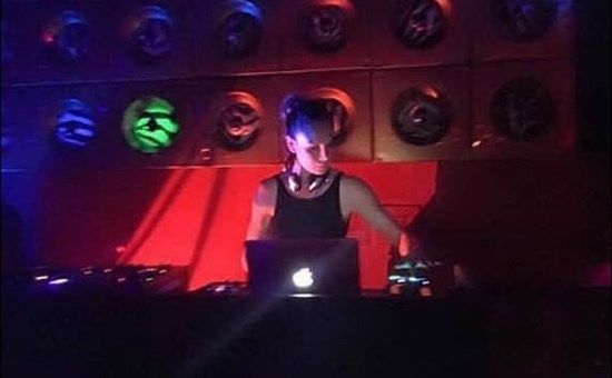 Nicole Minetti diventa dj: foto su Instagram