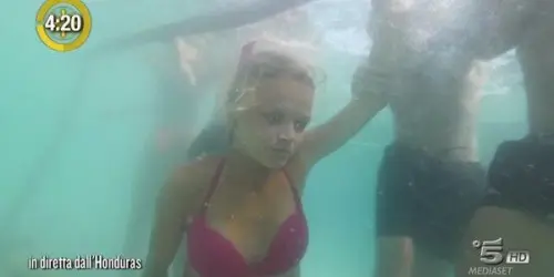 Isola Dei Famosi, Tutto Già Scritto? I sospetti e la paura per Mercedesz Henger