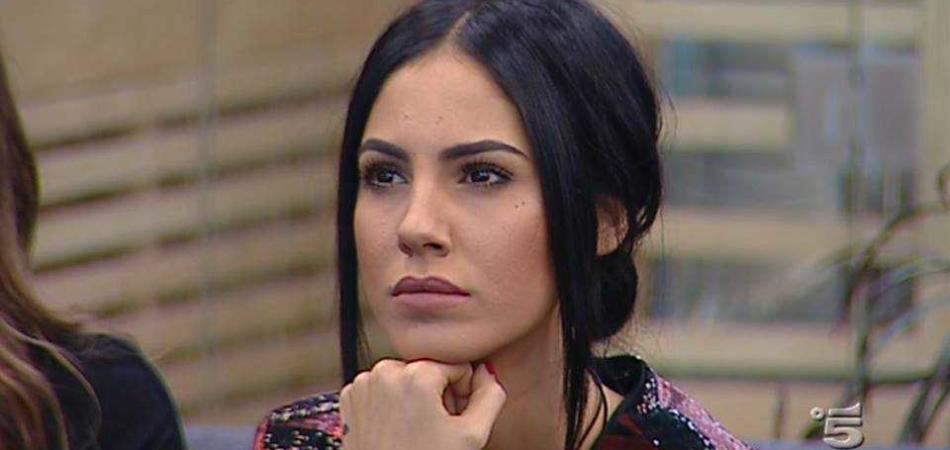 Giulia De Lellis confessione shock: "Sono stata mollata qualche giorno prima di partire"