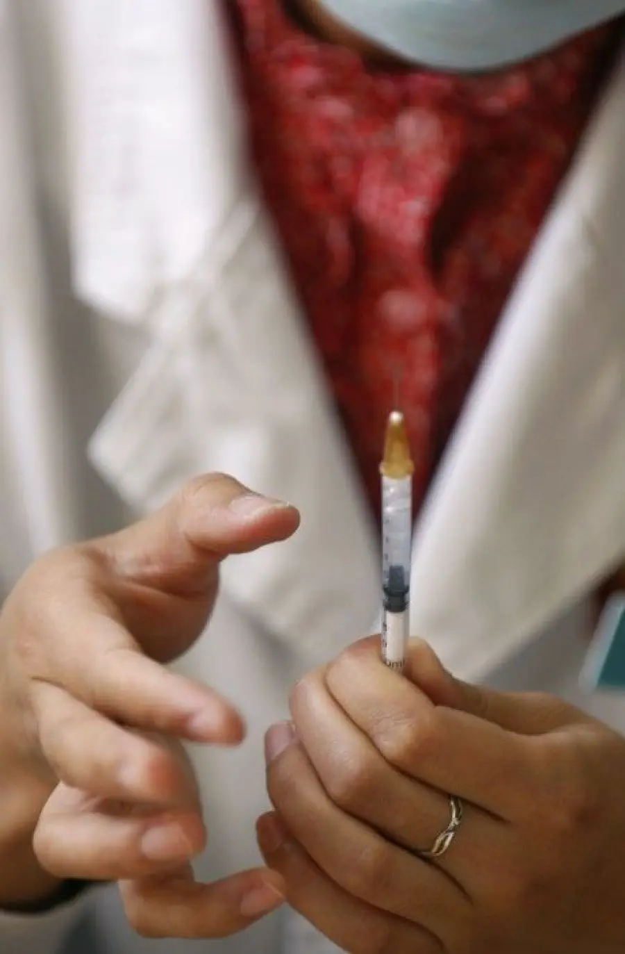 De Niro ritira film su legame vaccini-autismo. 