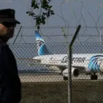 Volo Egypt Air dirottato a Cipro: annuncio su Twitter