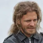 Urinò su cespuglio: prof Stefano Rho torna ad insegnare dopo licenziamento