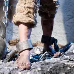 Indonesia: pasung viola diritti umani, malati incatenati e torturati