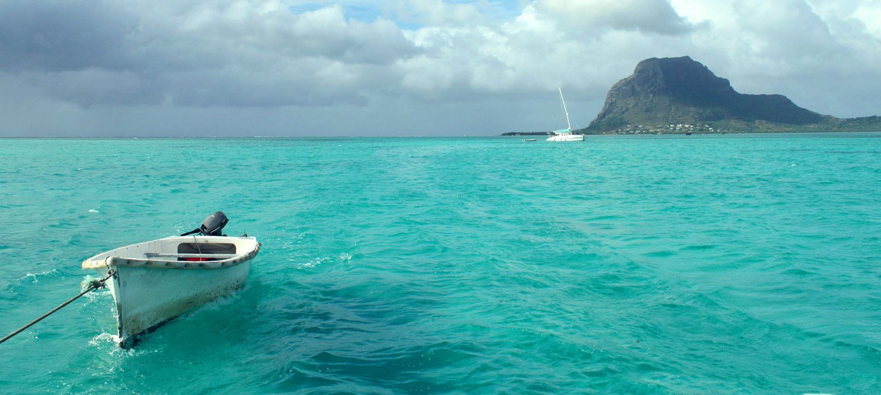 Triangolo delle Bermuda: arcano svelato, navi scomparse per grosse cavità nei fondali marini