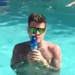 Fedez dà forfait al Jet Club e vola a Miami per divertirsi