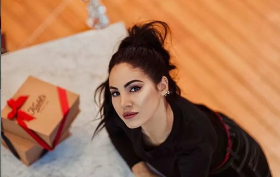 Giulia De Lellis il messaggio per Andrea Damante: "In love"