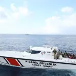 Turchia, Migranti su Barcone Bastonati da Guardia Costiera: Video Choc