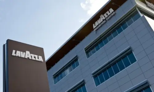 Lavazza Compra Carte Noir: Colpaccio Italiano in Francia