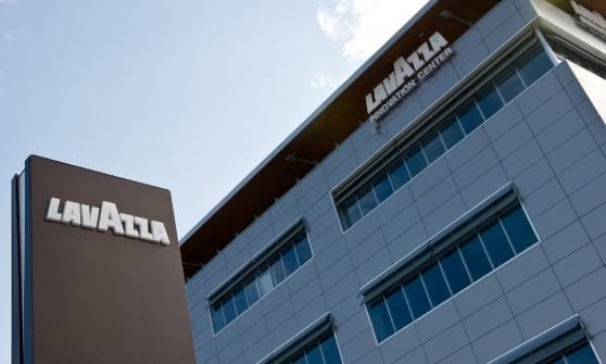 Lavazza Compra Carte Noir: Colpaccio Italiano in Francia