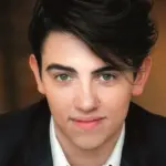 Michele Bravi: "Dopo X Factor ho pensato di essere finito!"