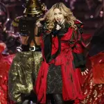 Madonna Blasfema per Vescovi Filippini. Lei se ne Infischia e Canta a Manila
