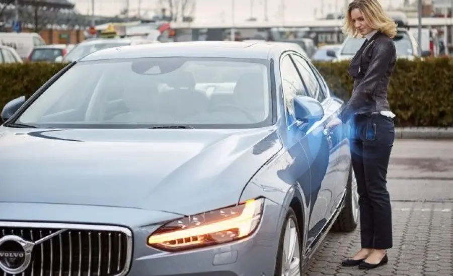 Per Guidare una Volvo Basterà Un'app: Chiavi Addio