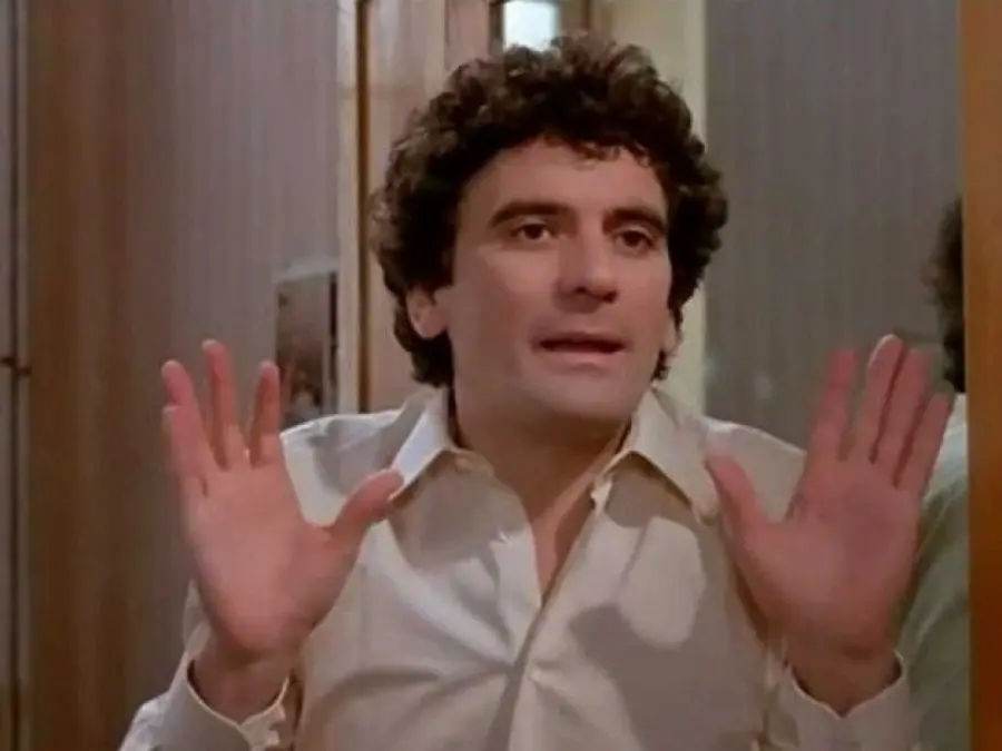 Massimo Troisi Avrebbe Compiuto 63 Anni: Tradito dal Cuore 'Ballerino'