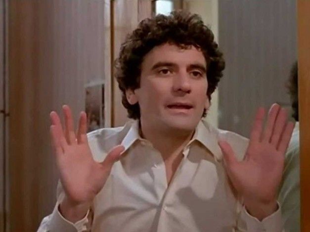 Massimo Troisi Avrebbe Compiuto 63 Anni: Tradito dal Cuore 'Ballerino'