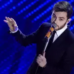 Infinite Volte di Lorenzo Fragola: Interpretazione del brano di Sanremo E Testo!