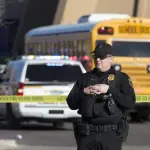Arizona, Sparatoria in Scuola Glendale: Studentessa Uccide Amica e si Suicida