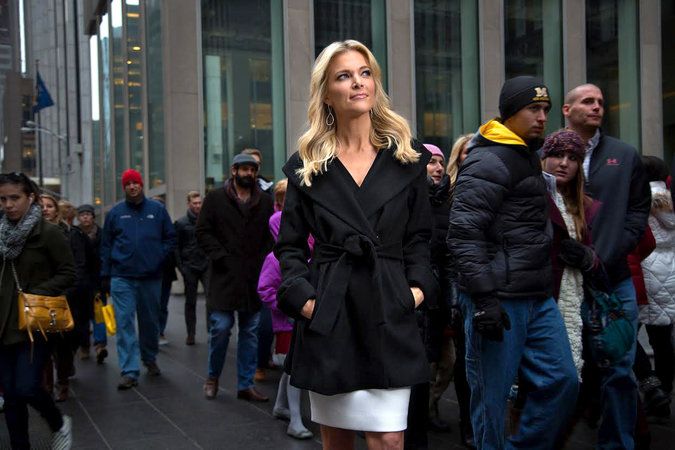 Donald Trump Diserta Dibattito su Fox News: Detesta Megyn Kelly
