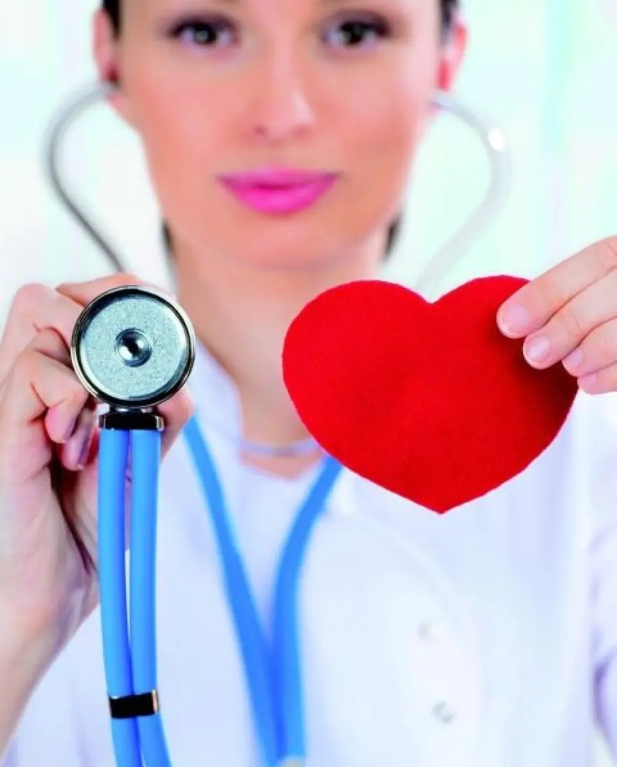 Fibrillazione atriale: donne rischiano più degli uomini