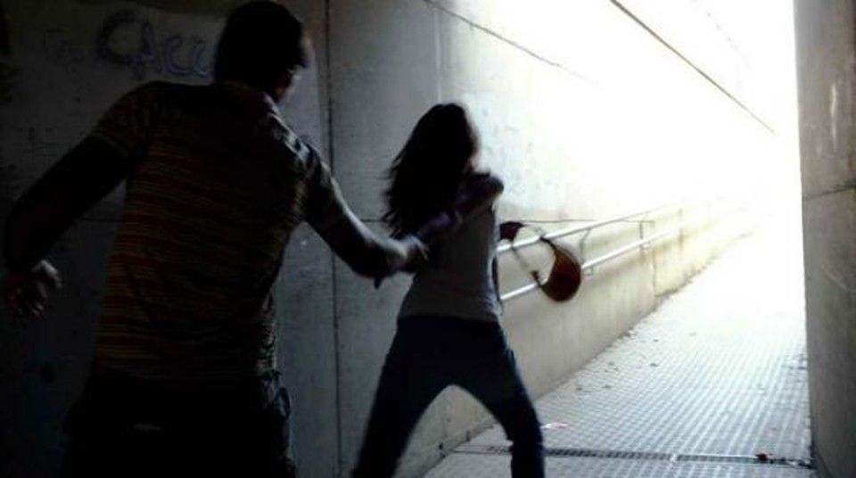 Roma, pachistano cerca di violentare turista finlandese in bagno ristorante