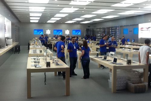 Apple apre a Napoli centro sviluppo app iOS: il primo in Europa