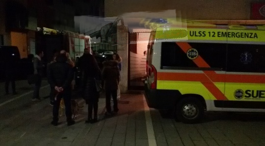 Mestre, psicolabile uccide vicina di casa con motosega