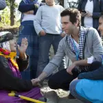 Mika visita campo profughi libanese: artista poliedrico e solidale