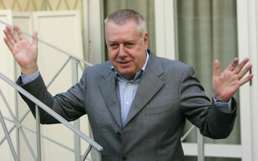 Claudio Lippi: malore a Matera, finito in terapia intensiva