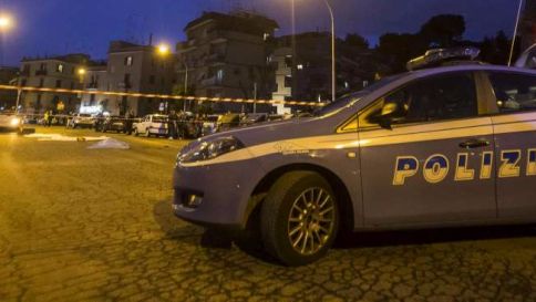 Torino, auto civetta Polizia travolge pedone in Corso Grosseto