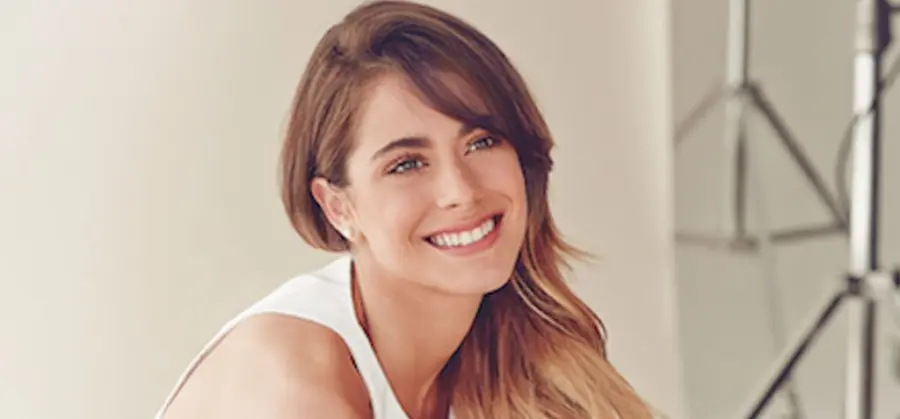 "Tini - La Nuova Vita di Violetta", Martina Stoessel debutta al cinema