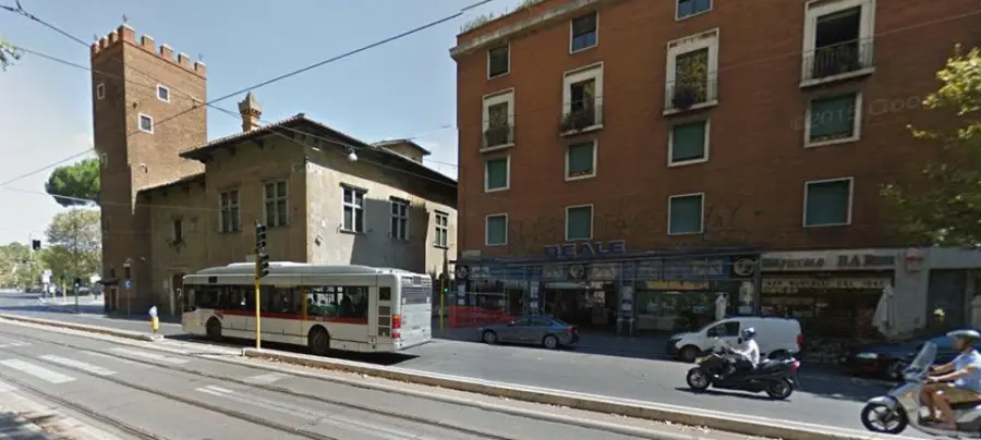 Roma, spari in bar Trastevere: psicolabile ricoverato al Fatebenefratelli