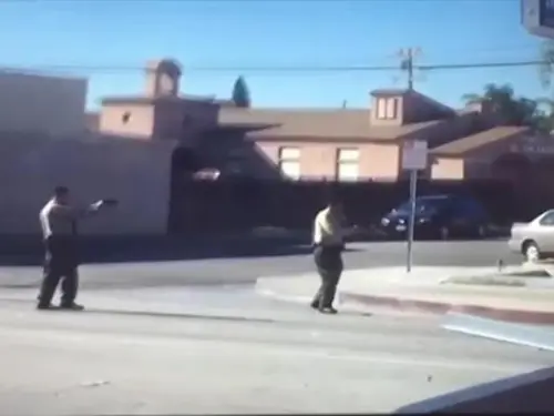 Usa, poliziotti uccidono afroamericano: polemiche infiammano