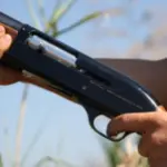 Cacciatore padovano confonde fidanzati per ladri e spara: denunciato