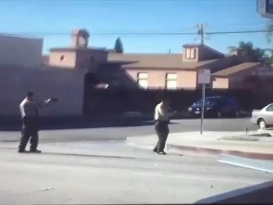 Usa, poliziotti uccidono afroamericano: polemiche infiammano