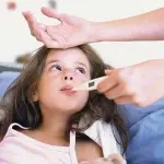 Febbre Alta Bimbi, Genitori in Panico: Antipiretici solo con Malesseri