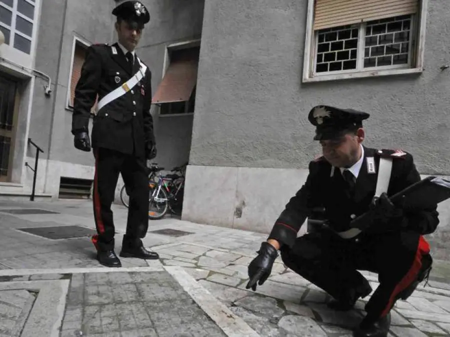 Roma: Gettano Soda Caustica su Cinese e Fuggono, Aggressione al Prenestino