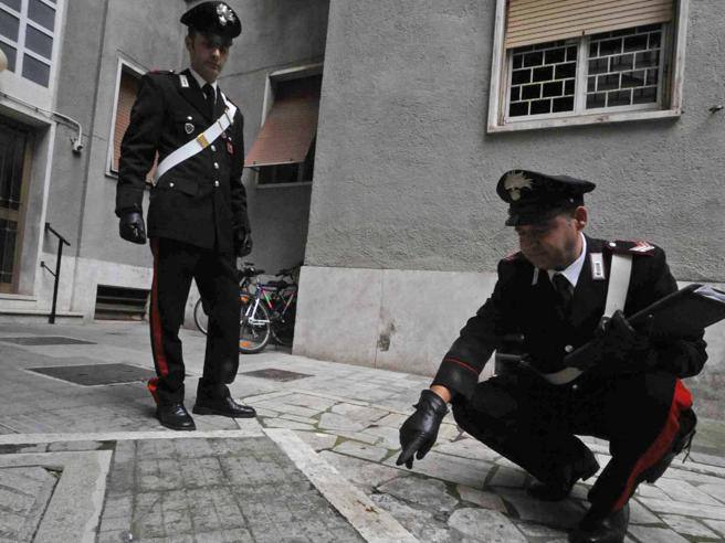 Roma: Gettano Soda Caustica su Cinese e Fuggono, Aggressione al Prenestino