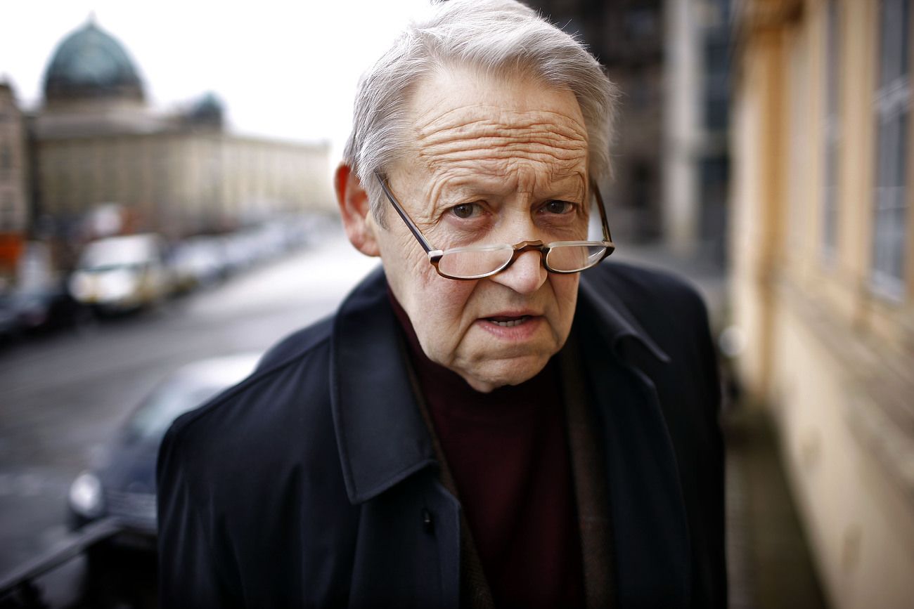 Addio a Günter Schabowski: Artefice Caduta Muro di Berlino